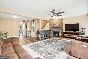 202 Stonybrook Dr, West Norriton, PA 19403 - Photo 7