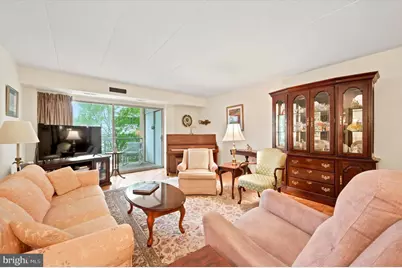100 West Avenue #308-W, Jenkintown, PA 19046 - Photo 3