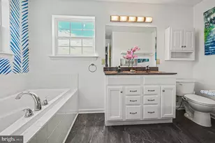 2109 Sunnyvale Dr, Pennsburg, PA 18073 - Photo 17