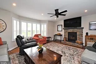 105 Pauline Cir, Lansdale, PA 19446 - Photo 17