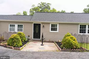 1606 N Line St, Lansdale, PA 19446 - Photo 9