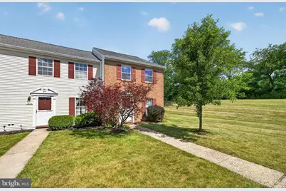 1815 Pennland Court, Lansdale, PA 19446 - Photo 3