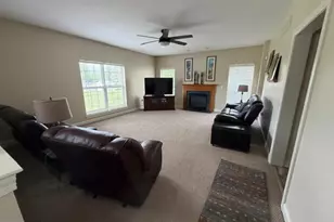 2051 Lockerbie Rd, Schwenksville, PA 19473 - Photo 41