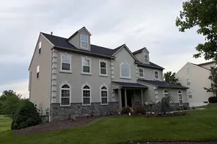 2051 Lockerbie Rd, Schwenksville, PA 19473 - Photo 3