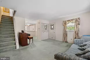 517 Glen Valley Dr, Norristown, PA 19401 - Photo 5