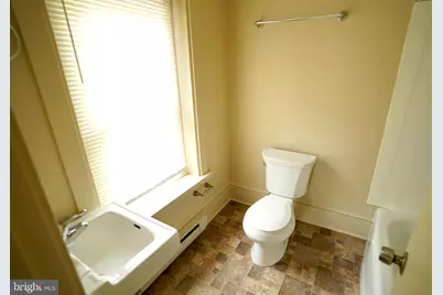 15 N Front Street #APT 4, Souderton, PA 18964 - Photo 5