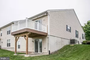220 W Harmony Dr, Pottstown, PA 19464 - Photo 3