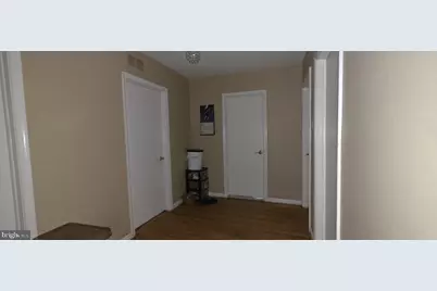 8200 Cadwalader Avenue, Elkins Park, PA 19027 - Photo 11