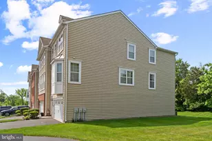 45 Rosy Ridge Ct, Telford, PA 18969 - Photo 3