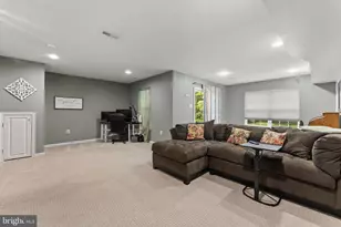 45 Rosy Ridge Ct, Telford, PA 18969 - Photo 17