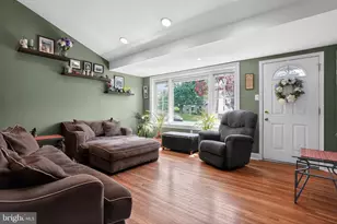 21 E Township Line Rd, Souderton, PA 18964 - Photo 7