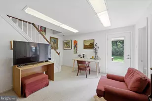 2045 Waller Dr, Huntingdon Valley, PA 19006 - Photo 25