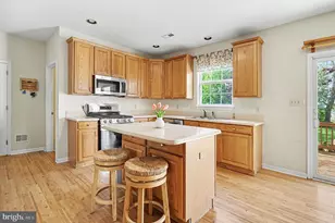 45 Jessica Cir, Schwenksville, PA 19473 - Photo 7
