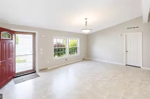 201 Village Way, Royersford, PA 19468 - Photo 9