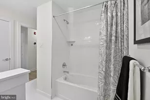 905 Riverplace Dr, Conshohocken, PA 19428 - Photo 27