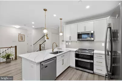 905 Riverplace Drive, Conshohocken, PA 19428 - Photo 13