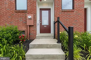 905 Riverplace Dr, Conshohocken, PA 19428 - Photo 3