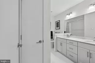 905 Riverplace Dr, Conshohocken, PA 19428 - Photo 25