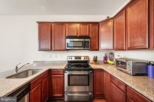 1205 Green St, Norristown, PA 19401 - Photo 9