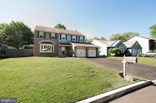 3 Hedgerow Ln, Horsham, PA 19044 - Photo 3