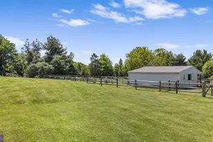 624 Fagleysville Rd, Perkiomenville, PA 18074 - Photo 17