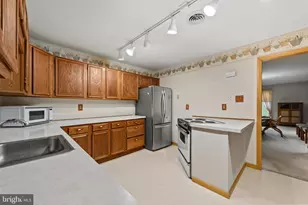 1928 Mimosa Ln, Pottstown, PA 19464 - Photo 27