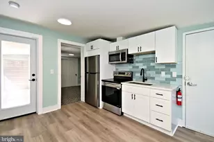 20 S Hanover St, Pottstown, PA 19464 - Photo 5