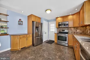 318 Northview Ave, Telford, PA 18969 - Photo 9