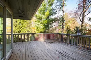 1270 Round Hill Rd, Lower Merion Township, PA 19010 - Photo 19