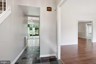 2049 Hawthorne Ln, Hatfield, PA 19440 - Photo 5