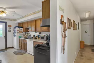 299 Bridge St, Collegeville, PA 19426 - Photo 13