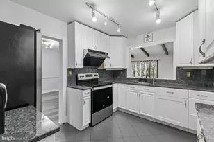 556 Anne St, Huntingdon Valley, PA 19006 - Photo 33