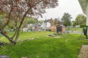 556 Anne St, Huntingdon Valley, PA 19006 - Photo 39