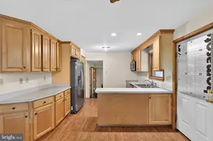 532 Cedar Dr, Lafayette Hill, PA 19444 - Photo 25