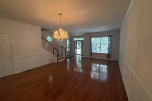 208 Castle Dr, North Wales, PA 19454 - Photo 3