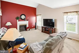 102 Noble Ln, Gilbertsville, PA 19525 - Photo 9