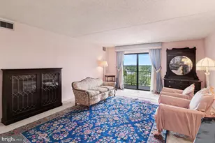 21235 Valley Forge Cir, King of Prussia, PA 19406 - Photo 11