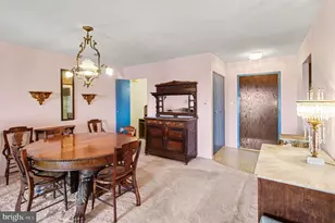 21235 Valley Forge Cir, King of Prussia, PA 19406 - Photo 9