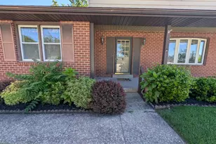 14 Westwood Cir, Plymouth Meeting, PA 19462 - Photo 3