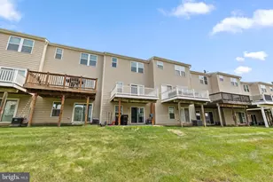 110 Topaz Dr, Gilbertsville, PA 19525 - Photo 7