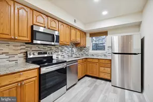 6 Cromwell Dr, Blue Bell, PA 19422 - Photo 3