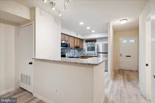 6 Cromwell Dr, Blue Bell, PA 19422 - Photo 5
