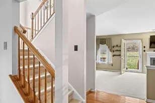 723 Thornhill Dr, Collegeville, PA 19426 - Photo 3