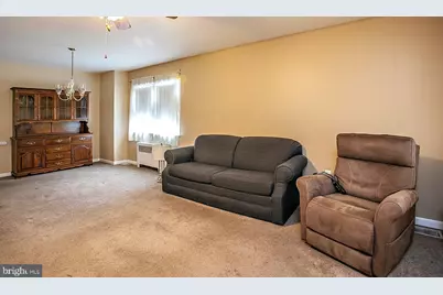 927 Hamilton Street, Norristown, PA 19401 - Photo 5
