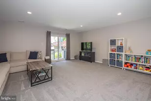 507 E 9th Ave, Conshohocken, PA 19428 - Photo 33