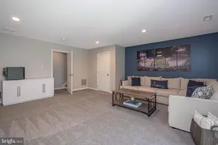 507 E 9th Ave, Conshohocken, PA 19428 - Photo 35