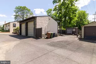 1790 Twining Rd, Willow Grove, PA 19090 - Photo 37