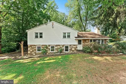 28 County Line Road, Huntingdon Valley, PA 19006 - Photo 1