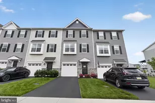 207 Spring Ln, Royersford, PA 19468 - Photo 1