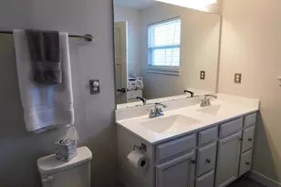 1046 Moscariello Ln, Royersford, PA 19468 - Photo 9